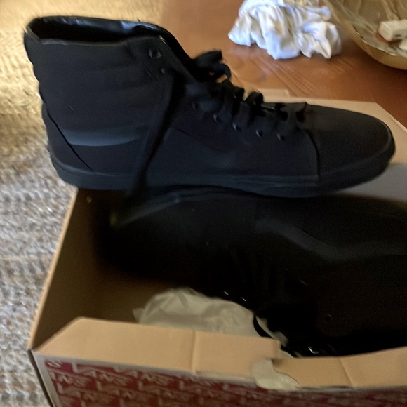 black vans size 15